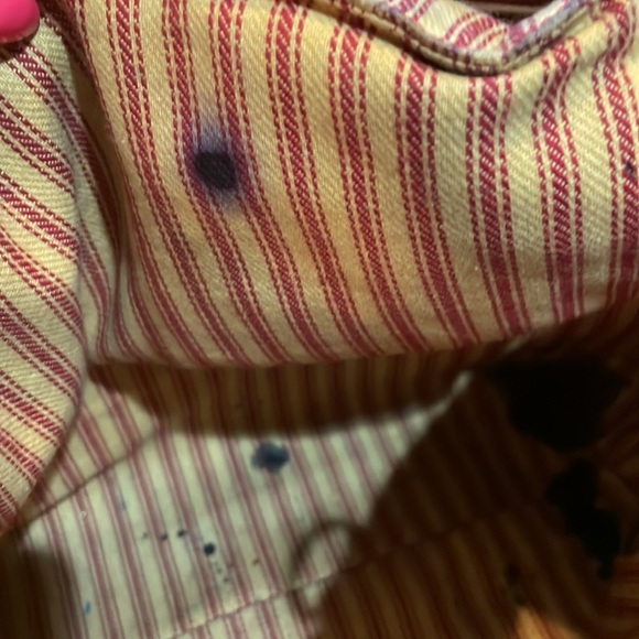 Isabella Fiore Love Rock Purse - Picture 4 of 4